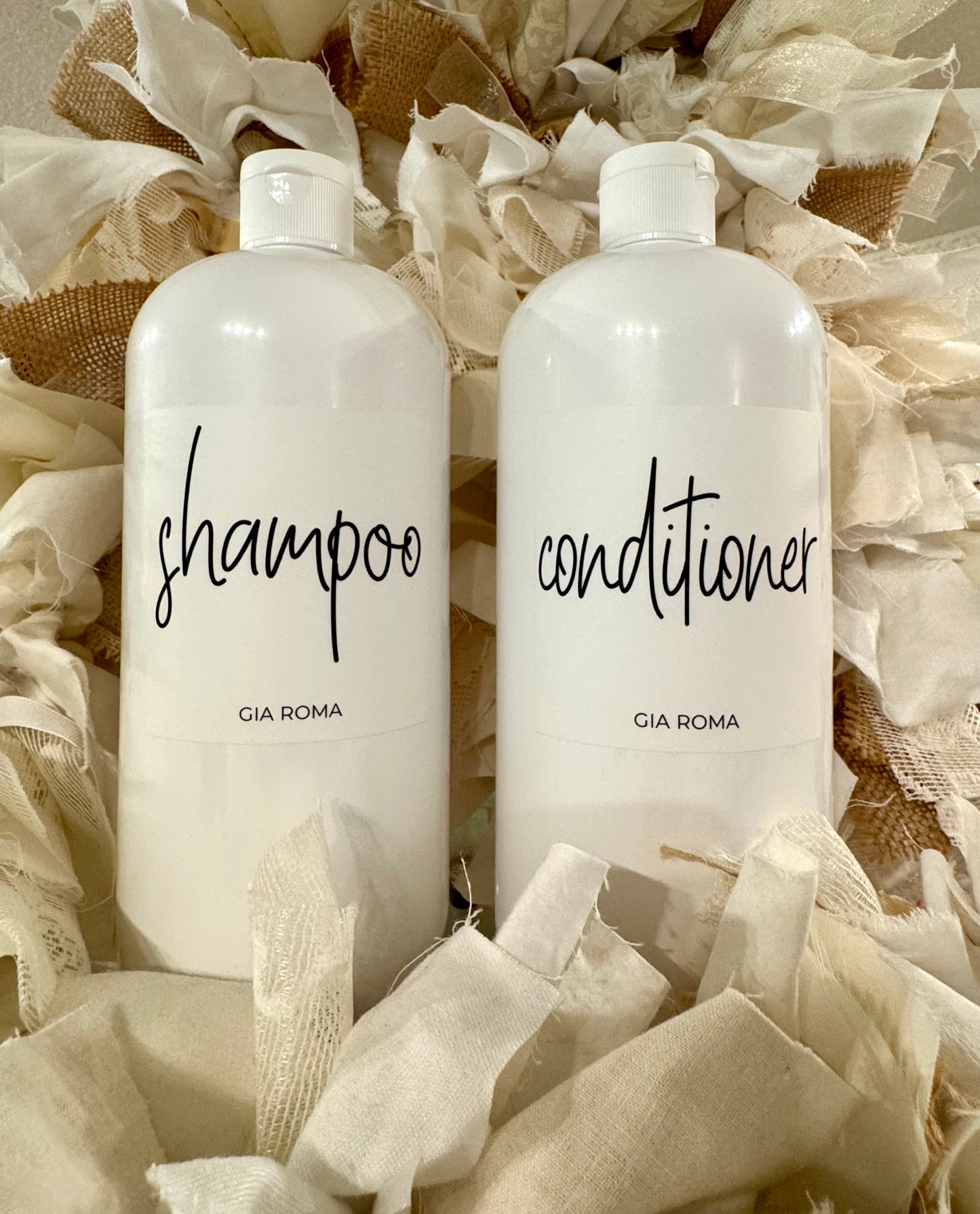 Gia Roma White Plastic Jumbo Soap Bottles