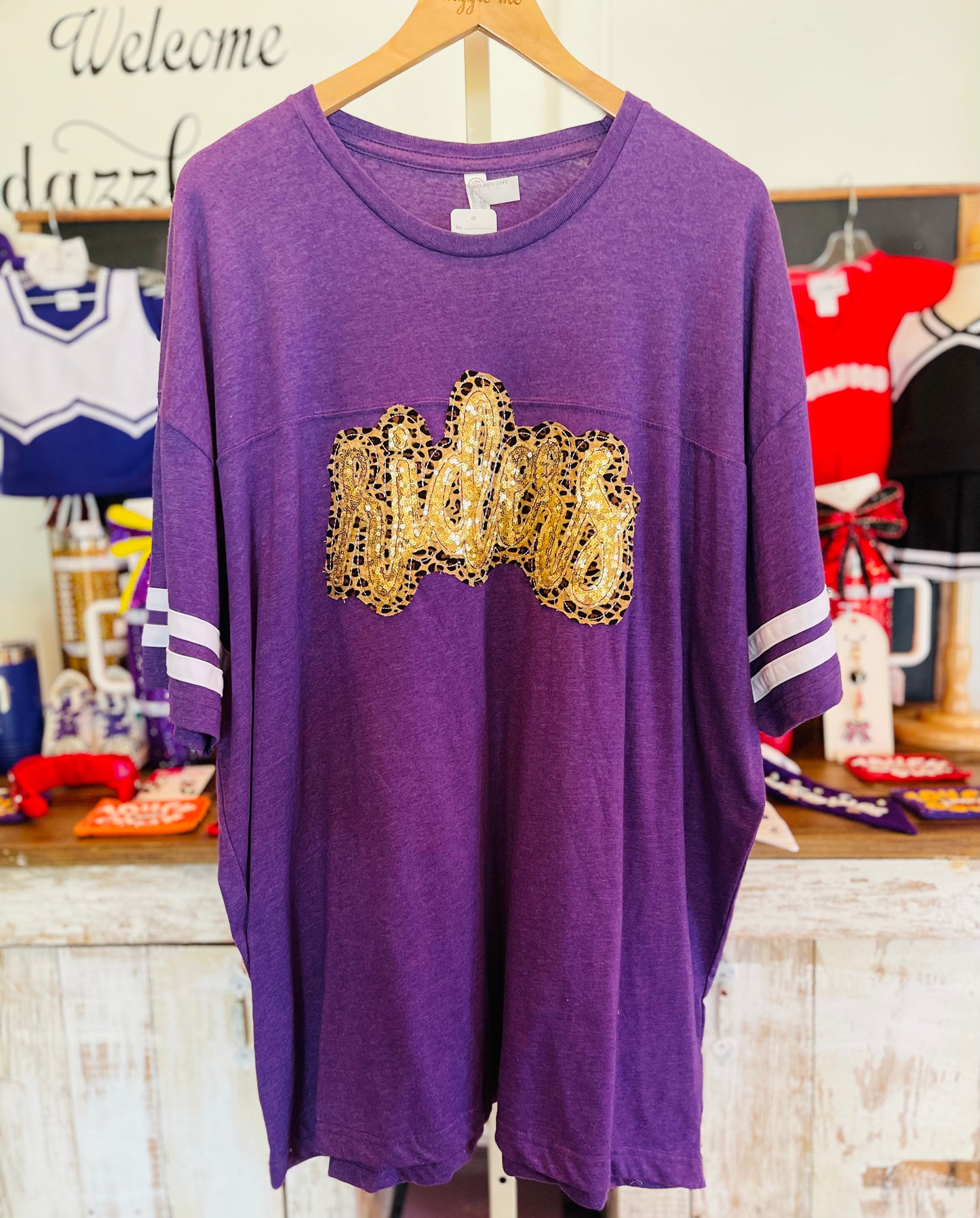 RIDERS Sequin Leopard Tee