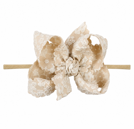 Beyond Creations Scalloped Lace Headband