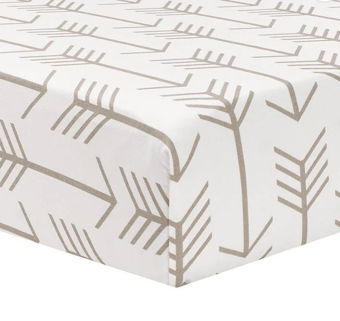 Liz And Roo Tan Arrow Crib Sheet