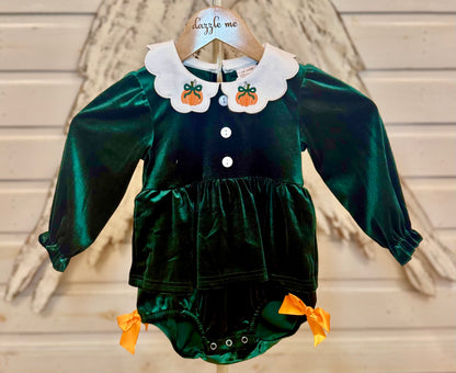 Green Velvet Pumpkin Bubble