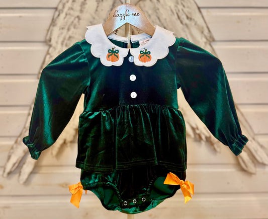 Green Velvet Pumpkin Bubble