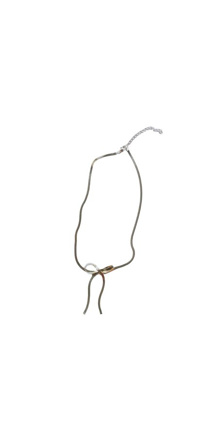 Tessel Chain Bow Necklace