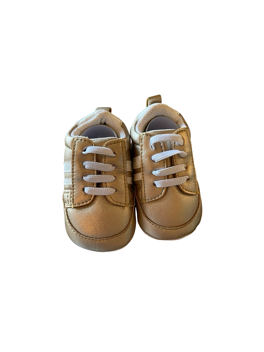 Baby Wrenli Registry Newborn Sneakers